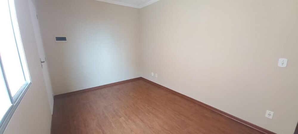 Apartamento à venda com 2 quartos, 45m² - Foto 2