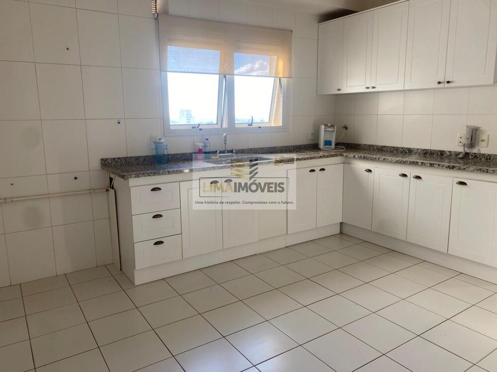 Apartamento, 3 quartos, 232 m² - Foto 3