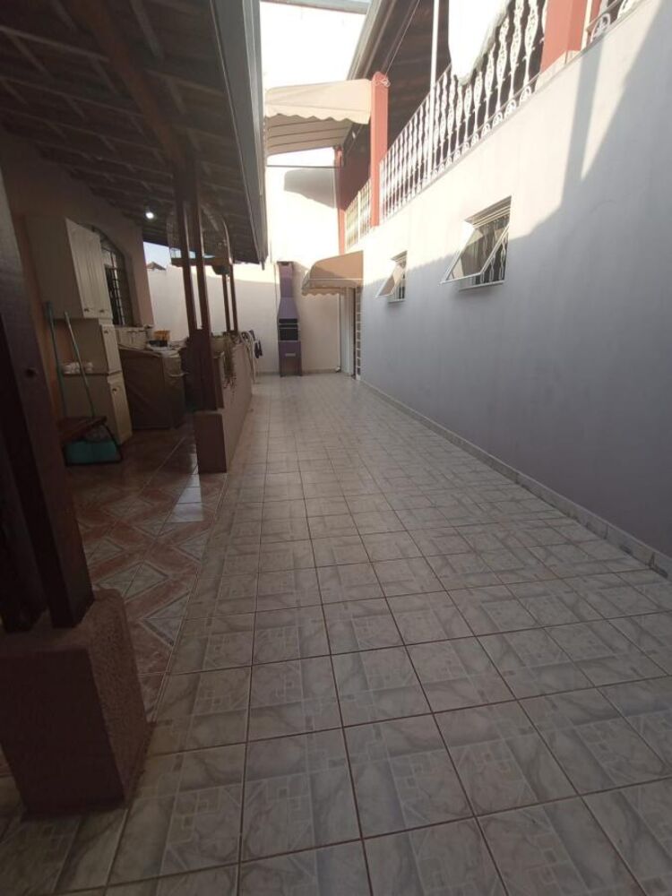 Casa, 3 quartos, 244 m² - Foto 20