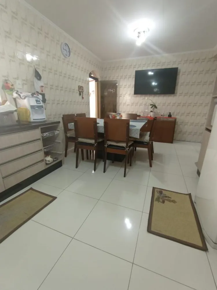 Casa, 3 quartos, 244 m² - Foto 18