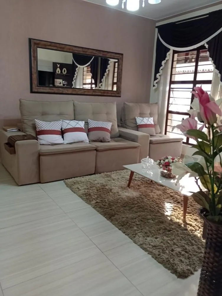 Casa, 3 quartos, 244 m² - Foto 5