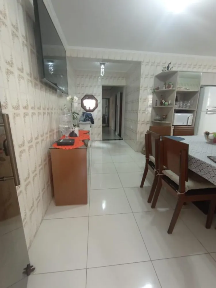 Casa, 3 quartos, 244 m² - Foto 23