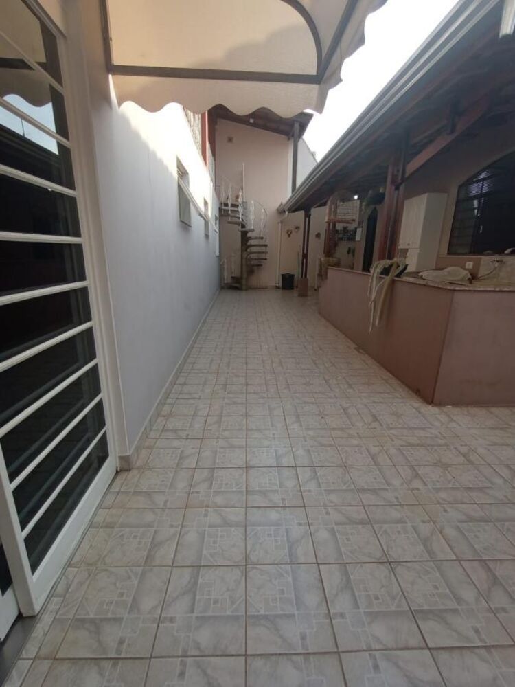 Casa, 3 quartos, 244 m² - Foto 7