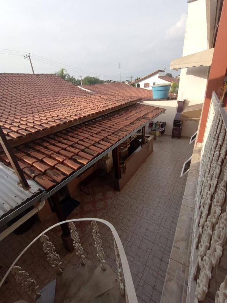 Casa, 3 quartos, 244 m² - Foto 4
