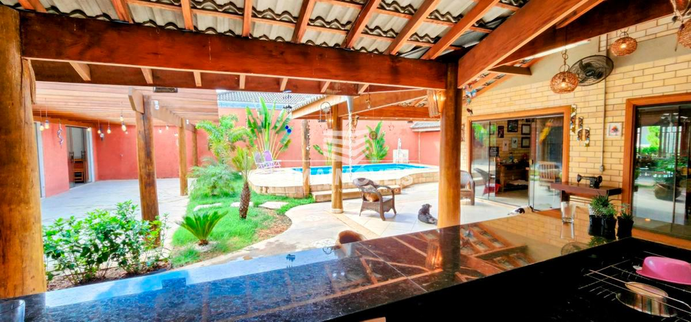 Casa de Condomínio à venda com 4 quartos, 295m² - Foto 5