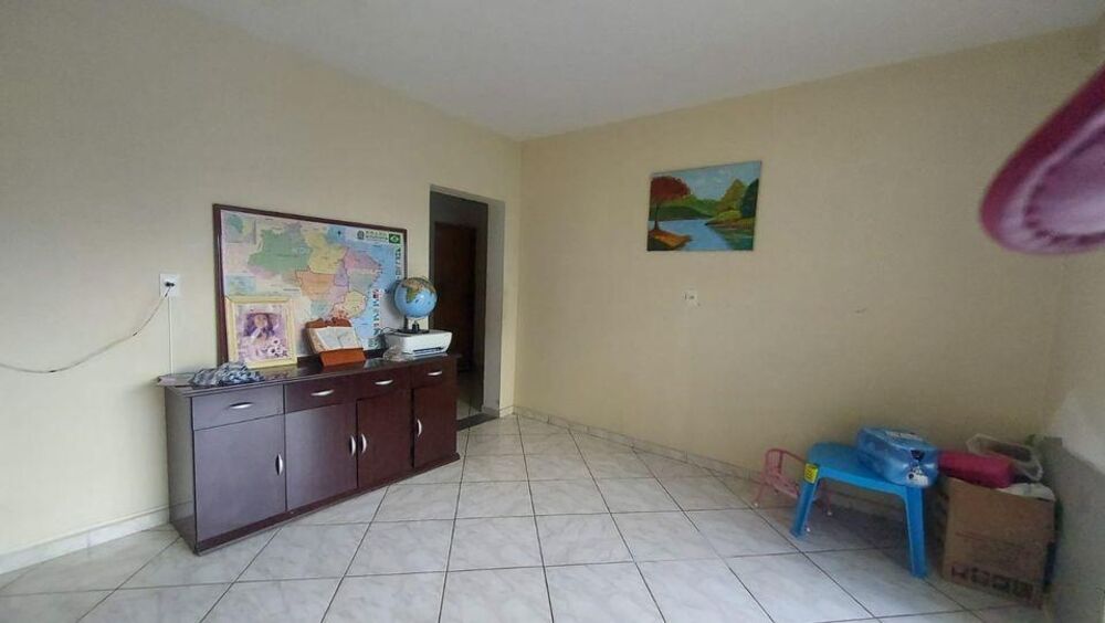 Casa para alugar com 3 quartos, 250m² - Foto 3