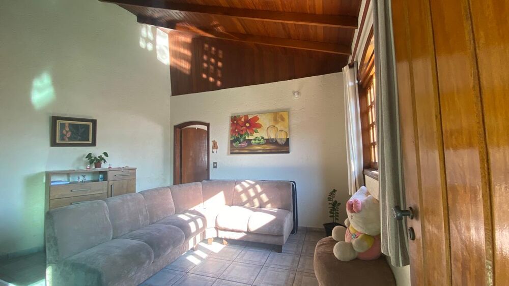 Casa, 4 quartos, 285 m² - Foto 1