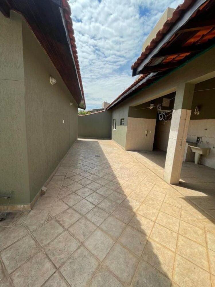 Casa, 4 quartos, 375 m² - Foto 2