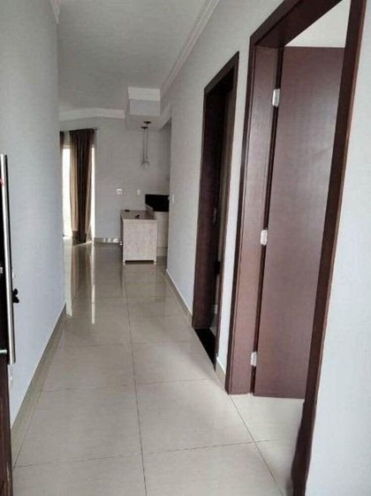 Casa, 3 quartos, 242 m² - Foto 4