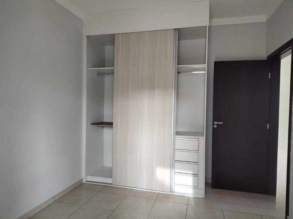 Casa, 3 quartos, 242 m² - Foto 11