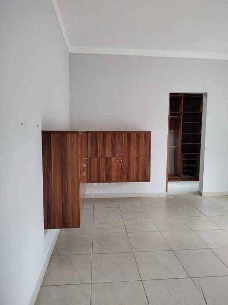 Casa, 3 quartos, 242 m² - Foto 10