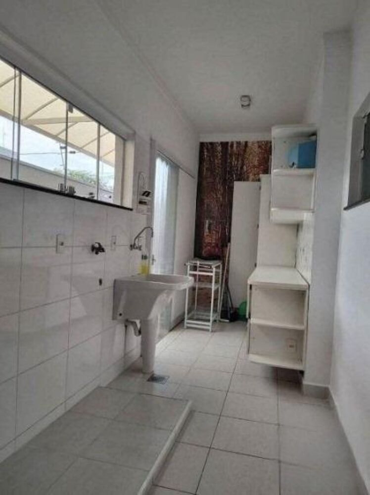 Casa, 3 quartos, 242 m² - Foto 6