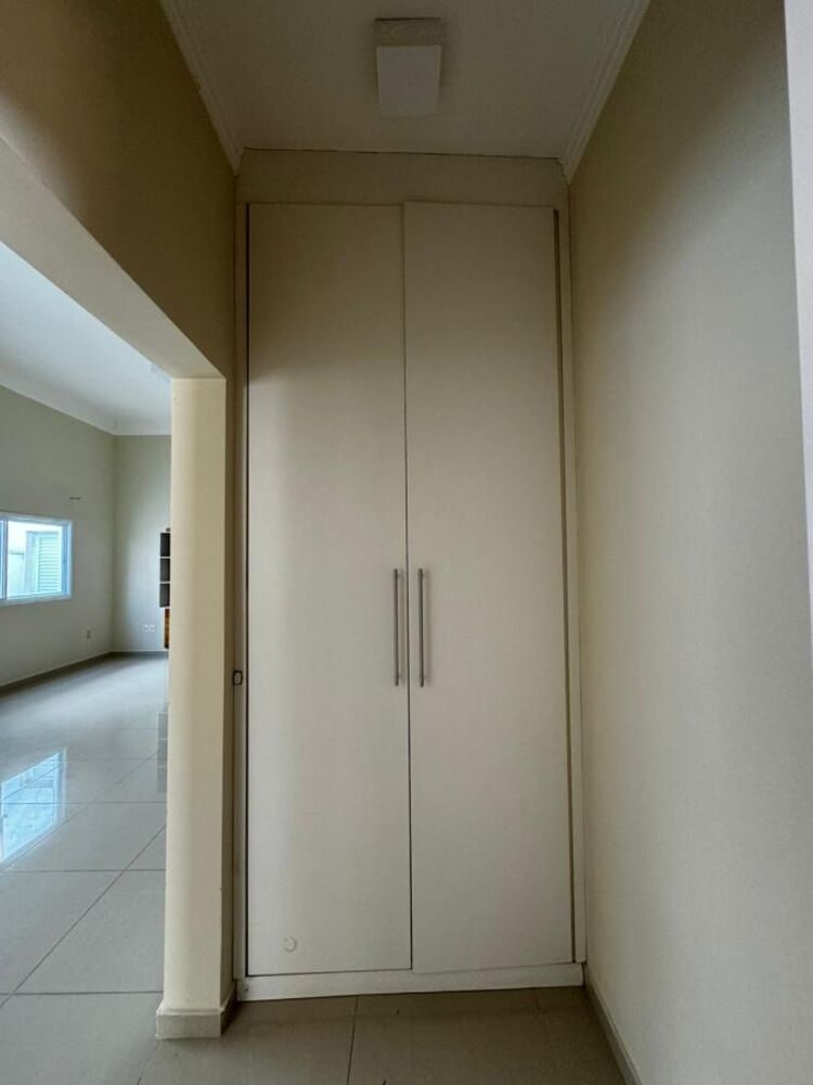 Casa de Condomínio à venda com 3 quartos, 330m² - Foto 12