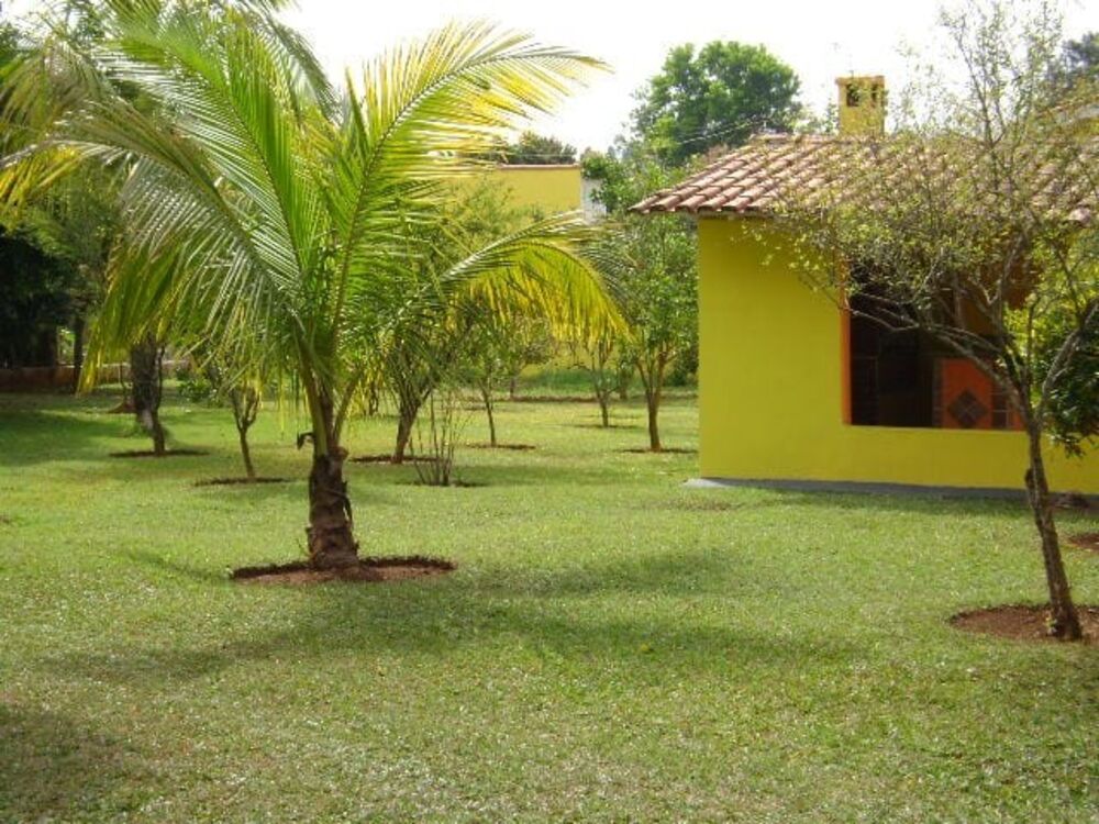 Chácara à venda com 3 quartos, 2250m² - Foto 10