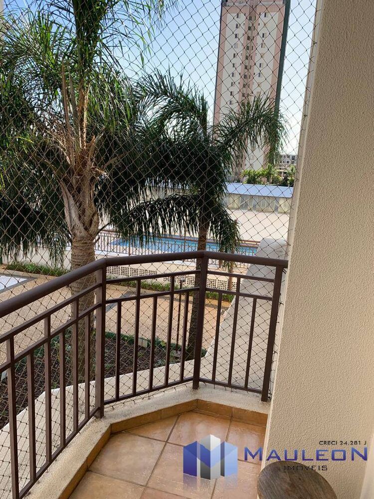 Apartamento à venda com 3 quartos, 72m² - Foto 2