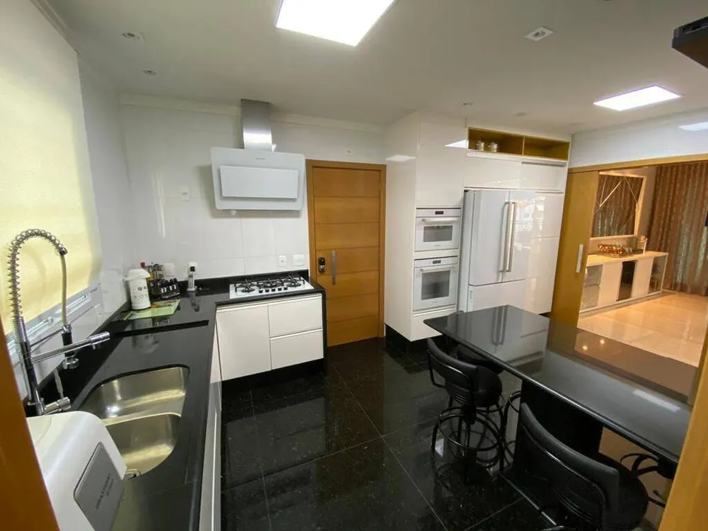 Apartamento, 4 quartos, 282 m² - Foto 12