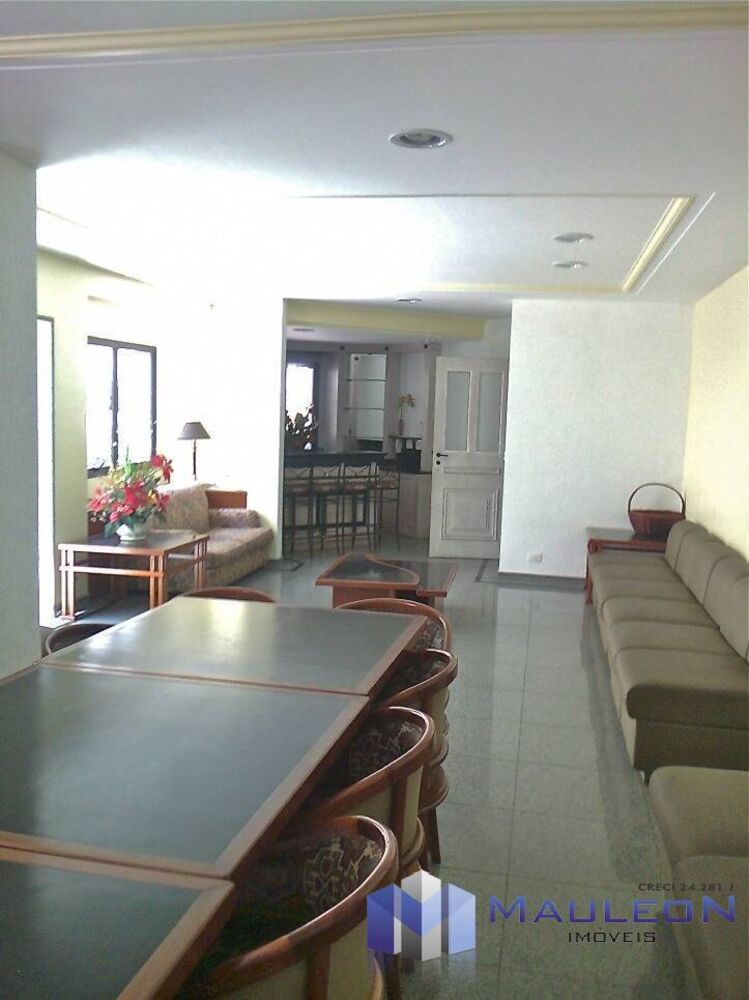 Apartamento, 3 quartos, 202 m² - Foto 2