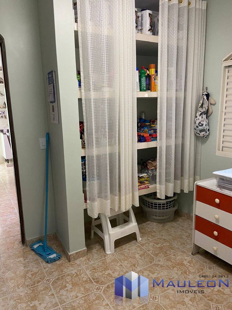 Sobrado, 3 quartos, 300 m² - Foto 4