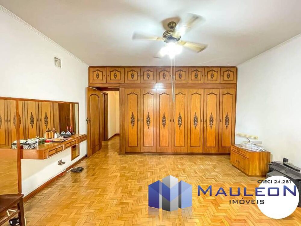 Casa, 3 quartos, 292 m² - Foto 1
