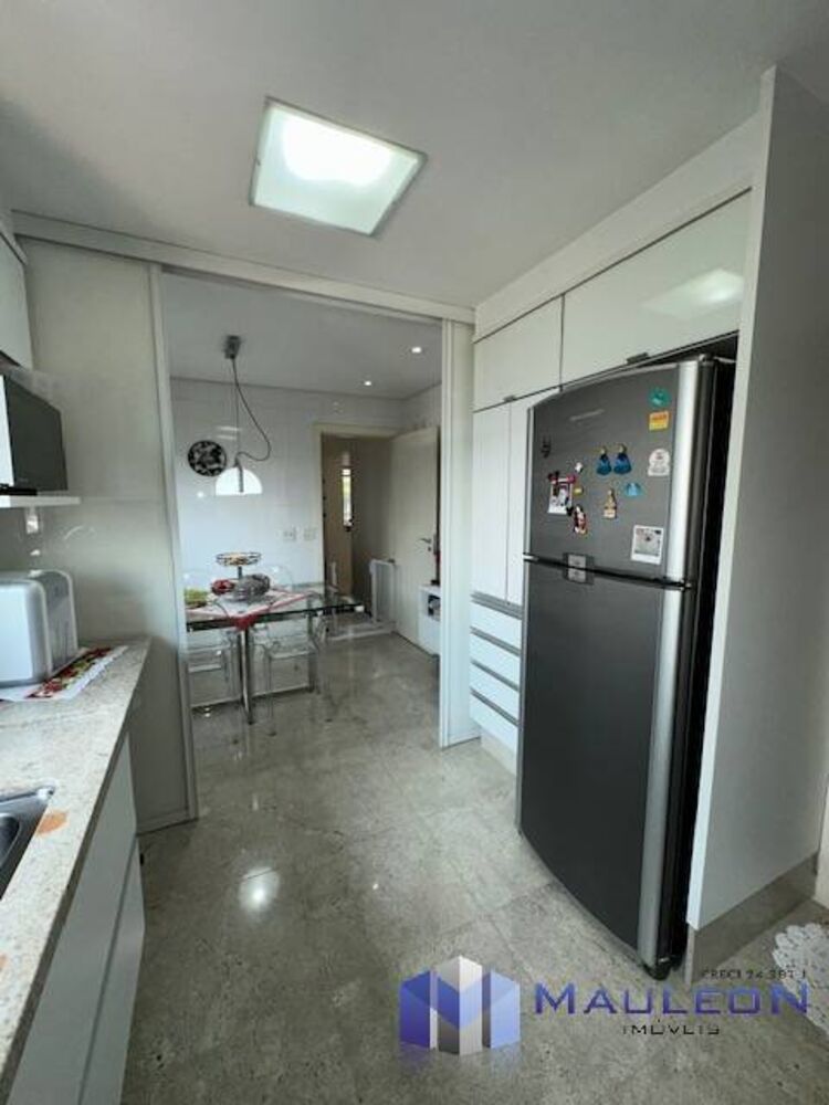 Apartamento à venda com 3 quartos, 186m² - Foto 9