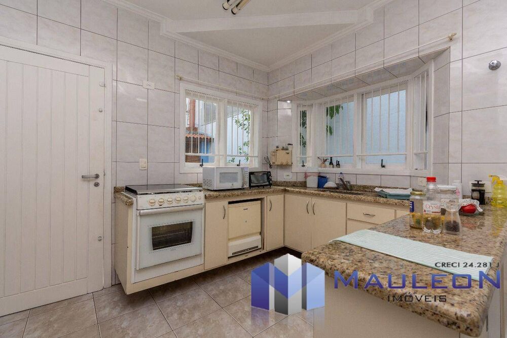 Sobrado à venda com 3 quartos, 267m² - Foto 4