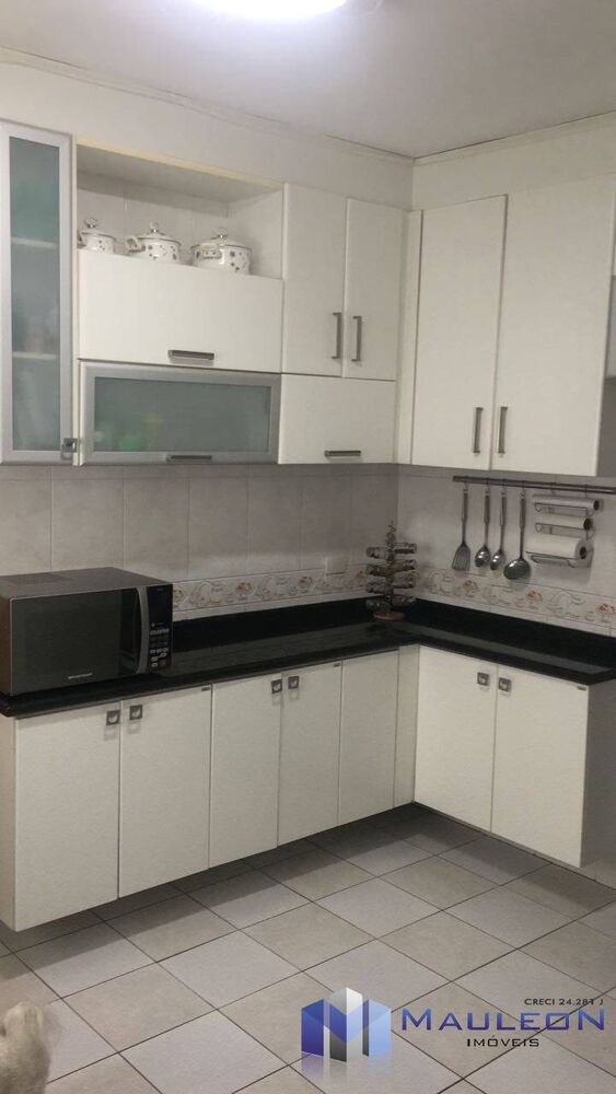 Sobrado, 3 quartos, 240 m² - Foto 1