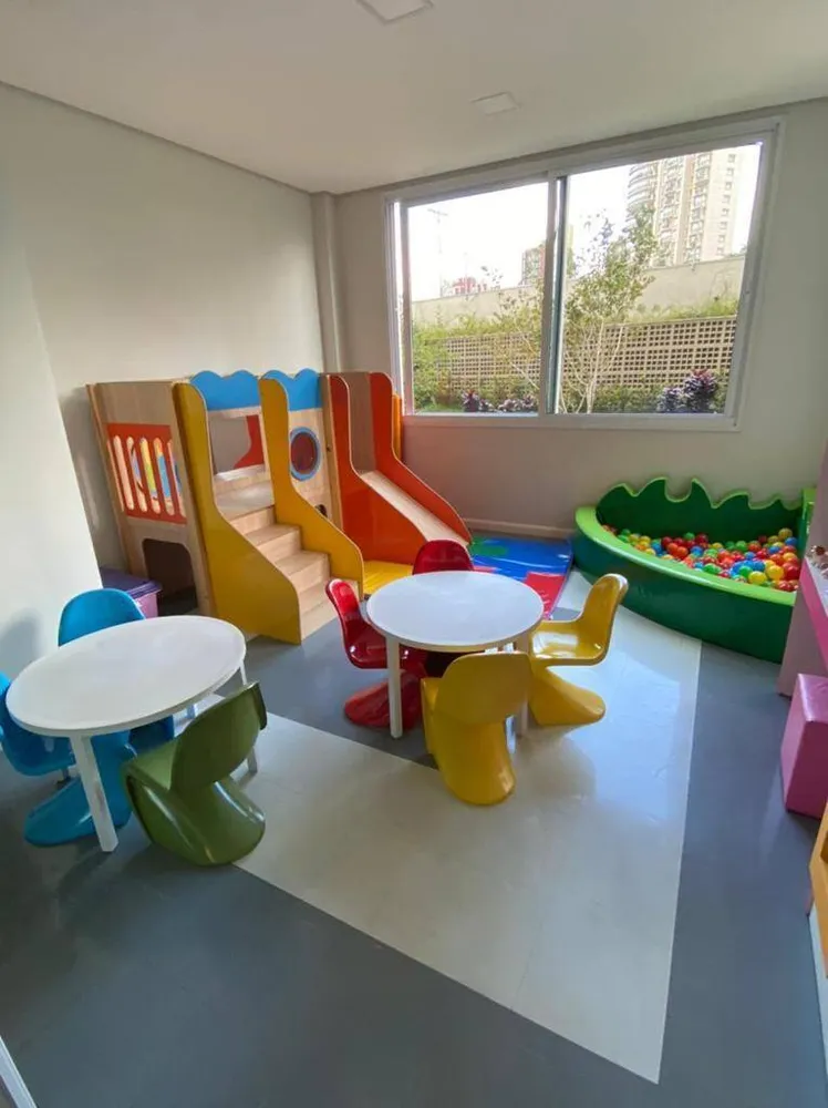 Apartamento, 3 quartos, 244 m² - Foto 11