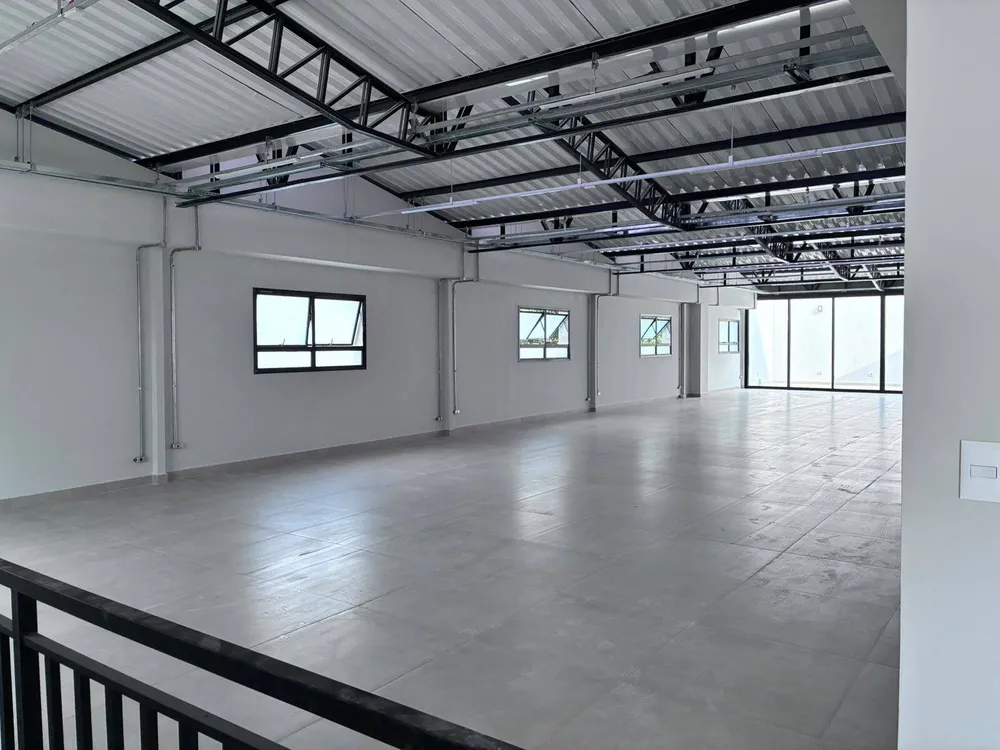 Depósito-Galpão, 4200 m² - Foto 2