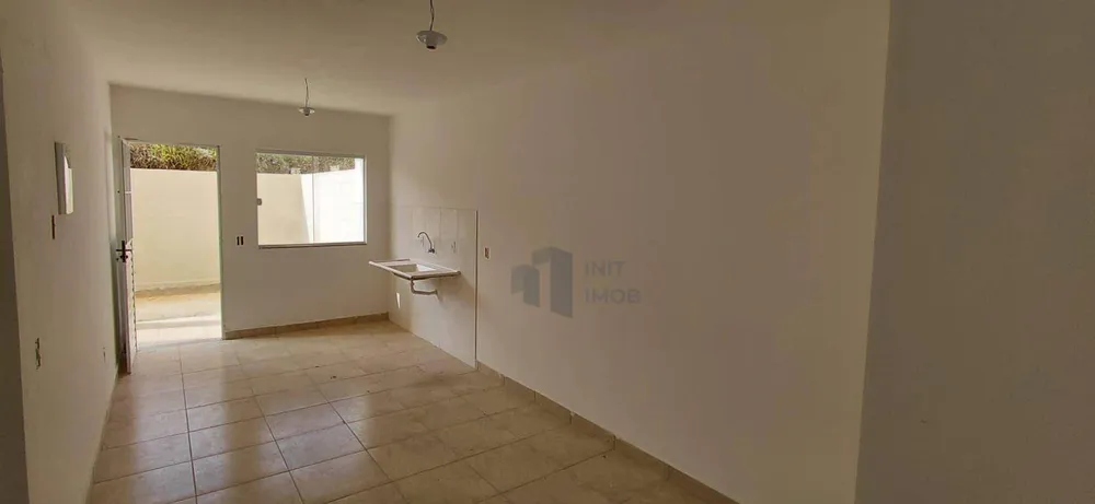 Casa, 2 quartos, 60 m² - Foto 4