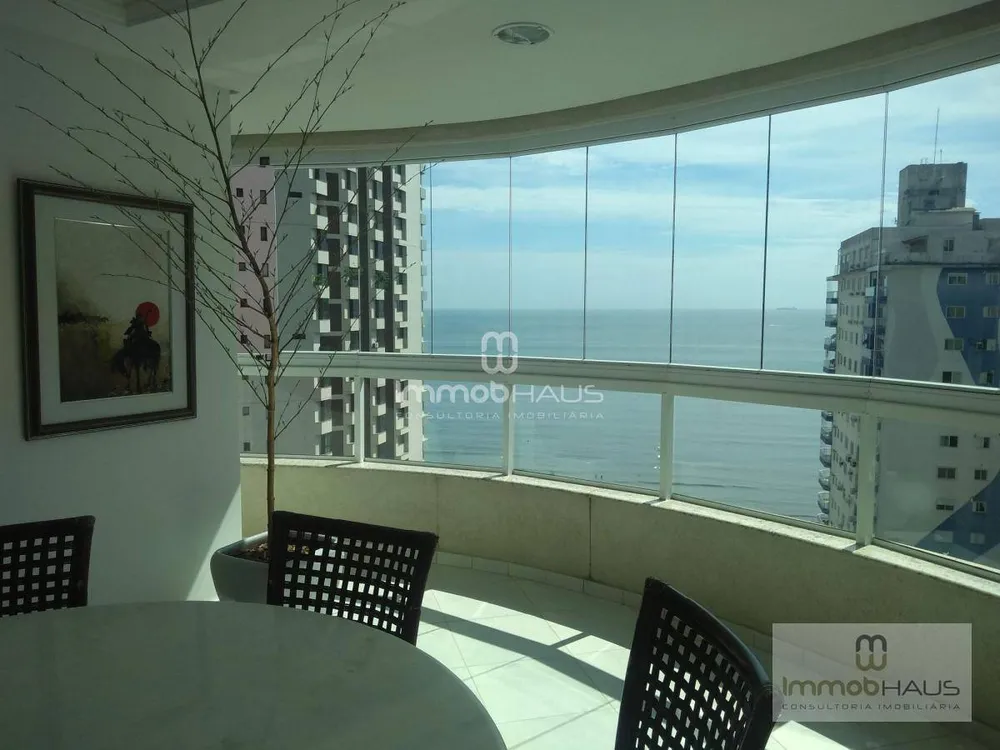 Apartamento, 3 quartos, 186 m² - Foto 1