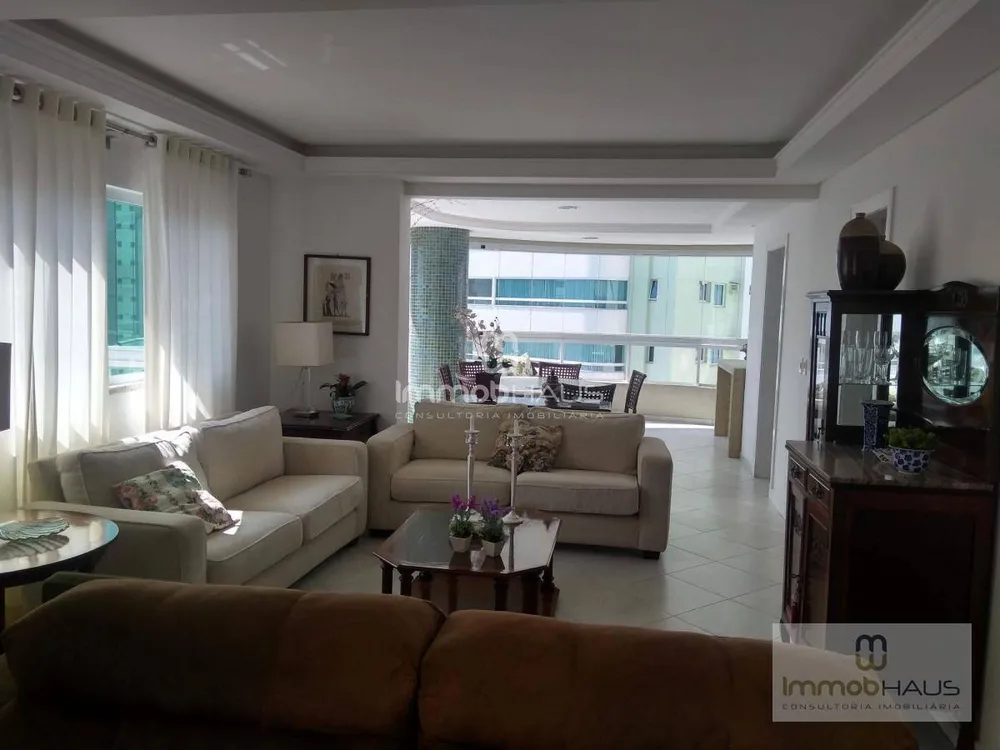 Apartamento, 3 quartos, 186 m² - Foto 3