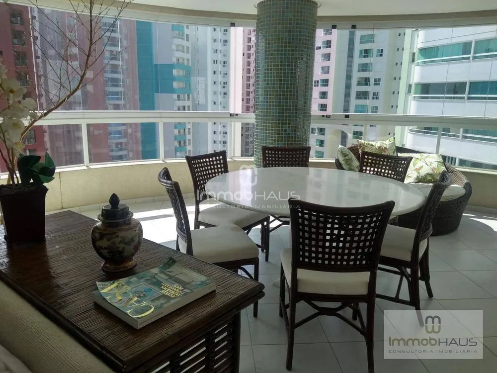 Apartamento, 3 quartos, 186 m² - Foto 4