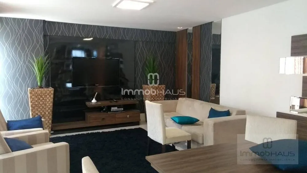 Apartamento, 3 quartos, 132 m² - Foto 2