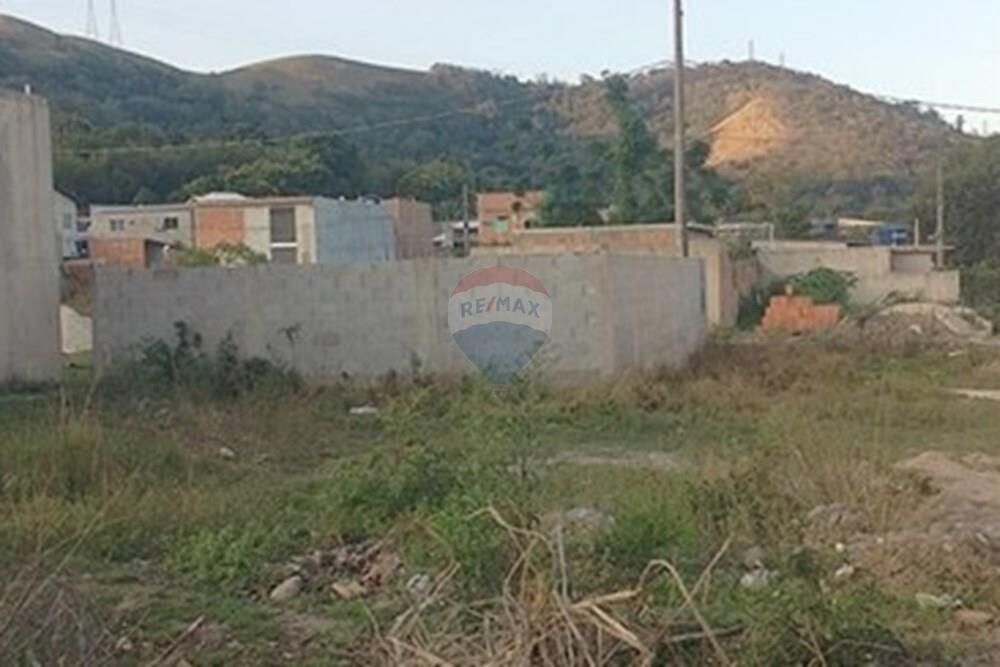 Terreno à venda, 136m² - Foto 1