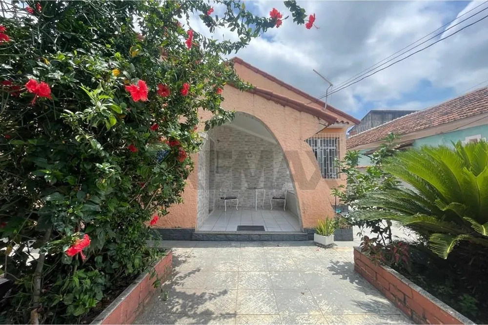 Casa, 5 quartos, 131 m² - Foto 4