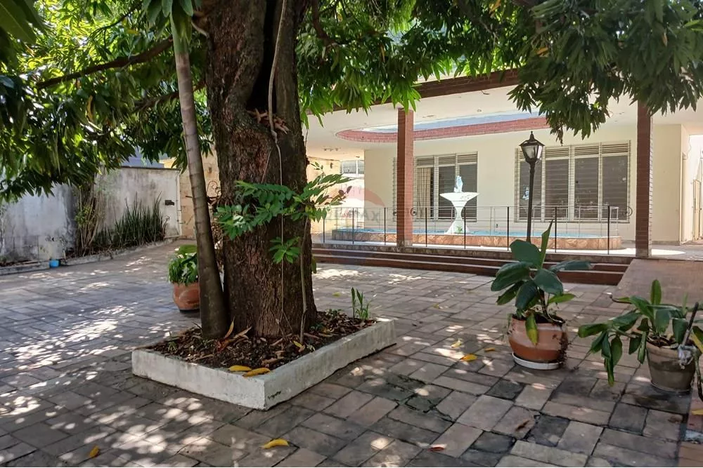 Casa, 4 quartos, 621 m² - Foto 4