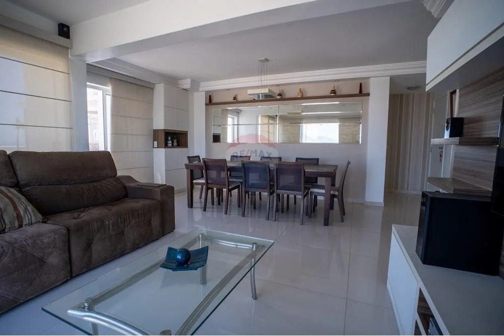 Cobertura, 3 quartos, 168 m² - Foto 2