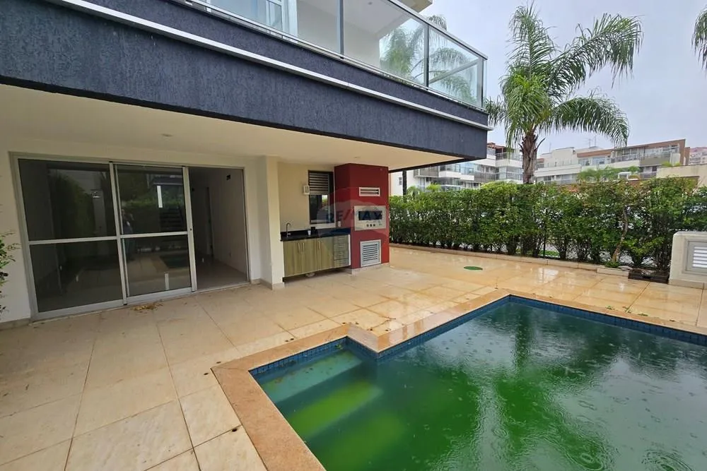 Casa, 5 quartos, 306 m² - Foto 2
