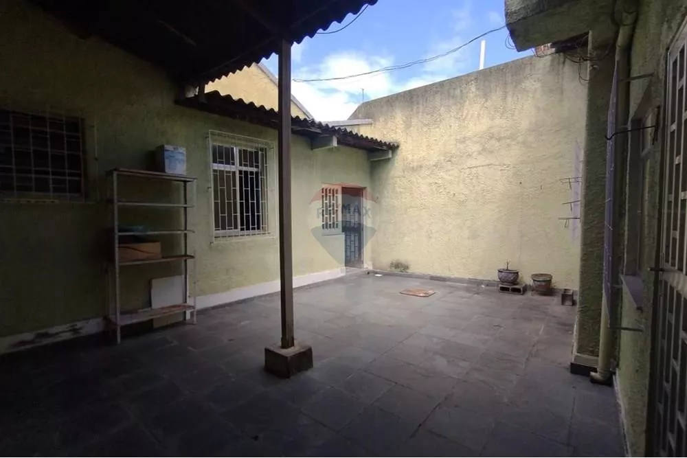 Casa, 3 quartos, 230 m² - Foto 35