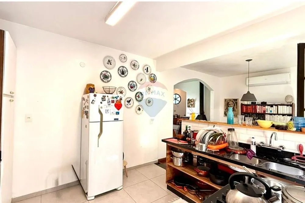 Casa, 3 quartos, 252 m² - Foto 17