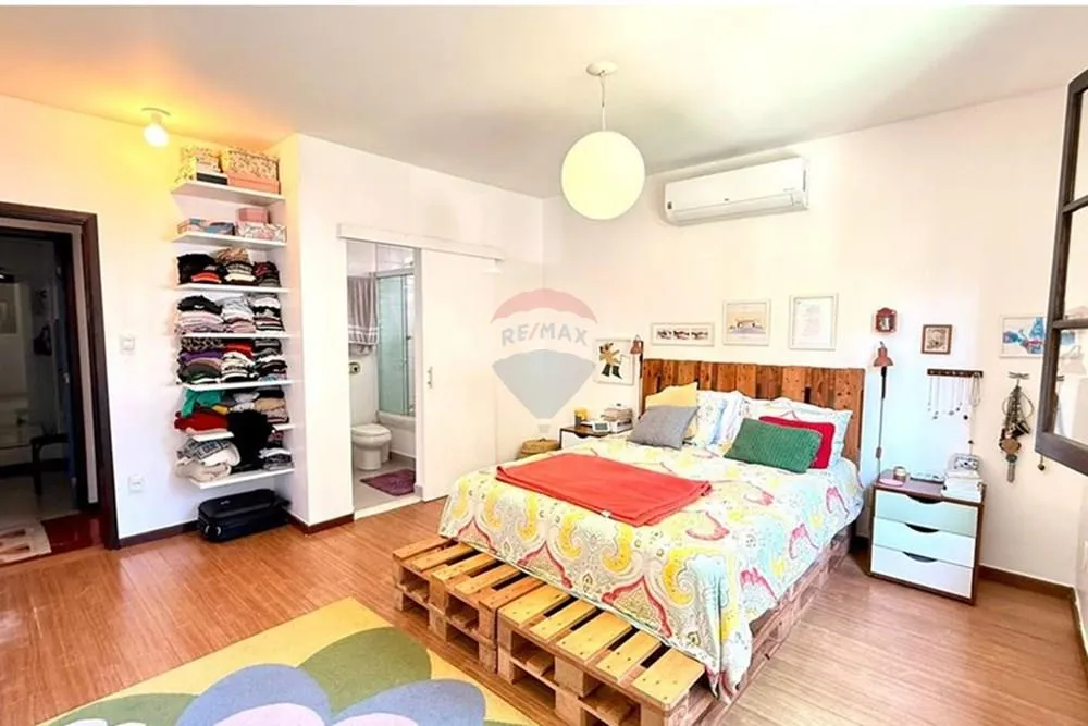 Casa, 3 quartos, 252 m² - Foto 29