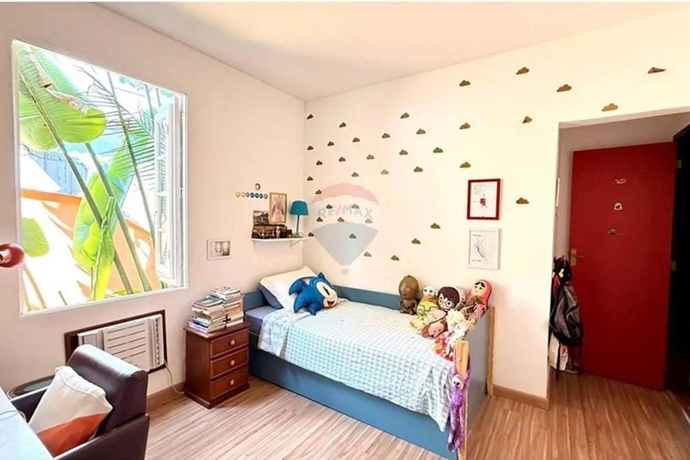 Casa, 3 quartos, 252 m² - Foto 23