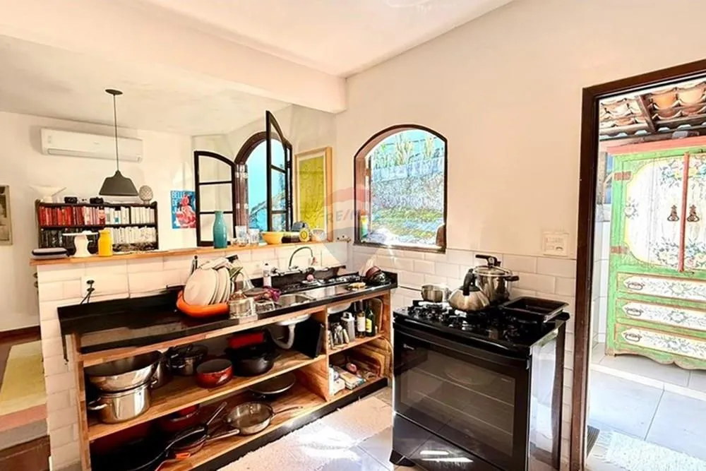 Casa, 3 quartos, 252 m² - Foto 18