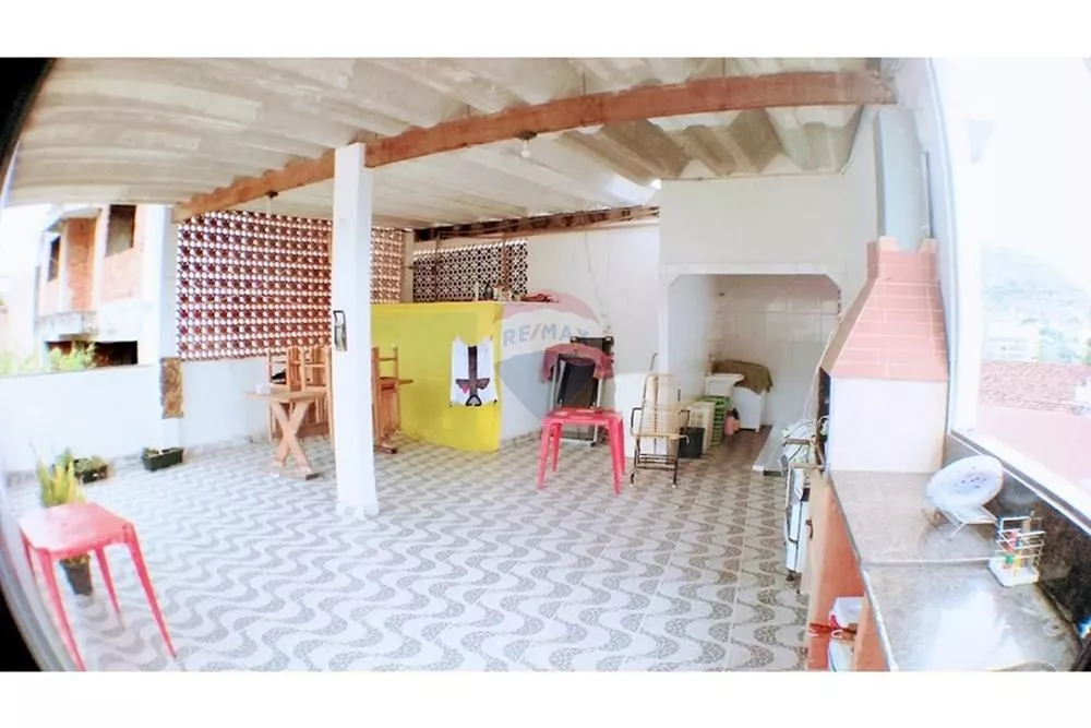 Casa, 2 quartos, 218 m² - Foto 4
