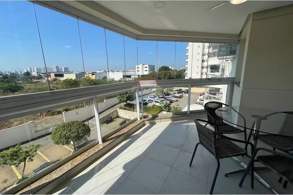 Apartamento à venda com 3 quartos, 80m² - Foto 2