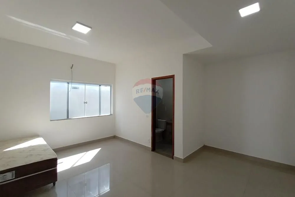 Casa, 3 quartos, 312 m² - Foto 4