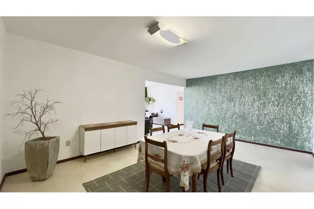 Apartamento à venda com 4 quartos, 186m² - Foto 1