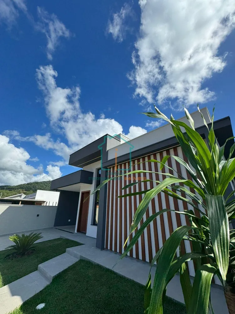 Casa, 3 quartos, 98 m² - Foto 2