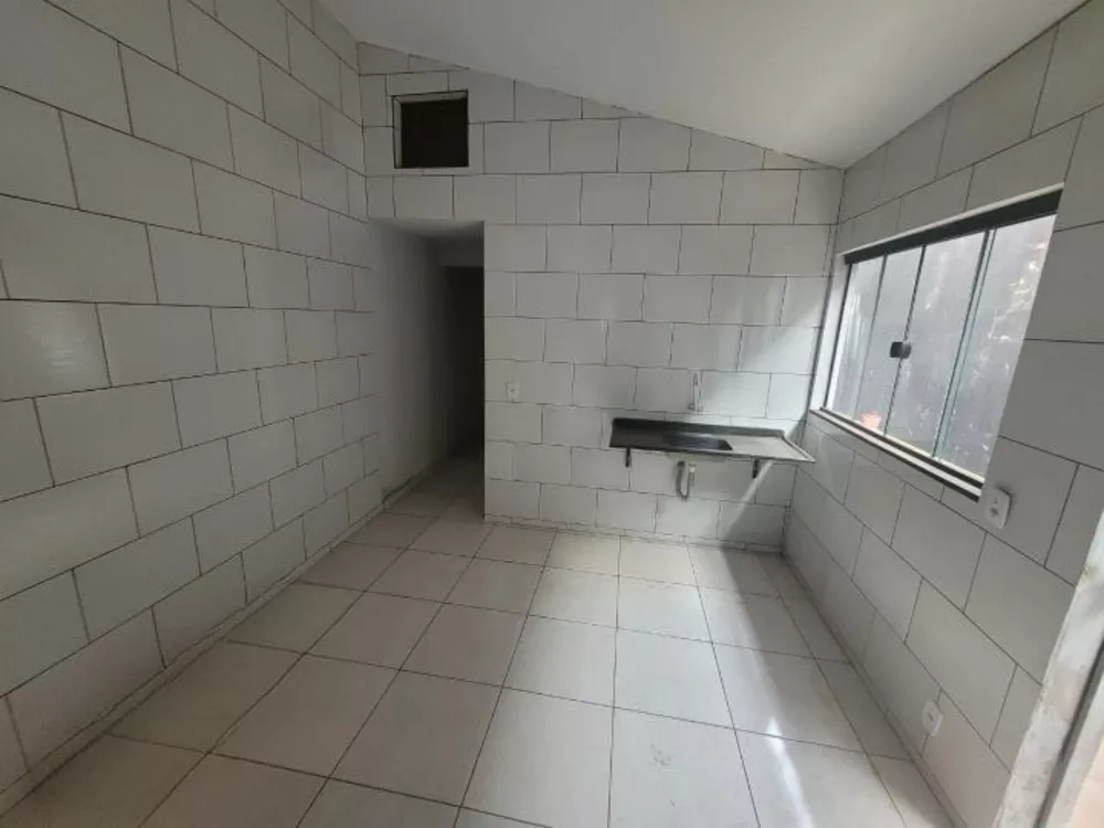 Casa à venda com 3 quartos, 125m² - Foto 4