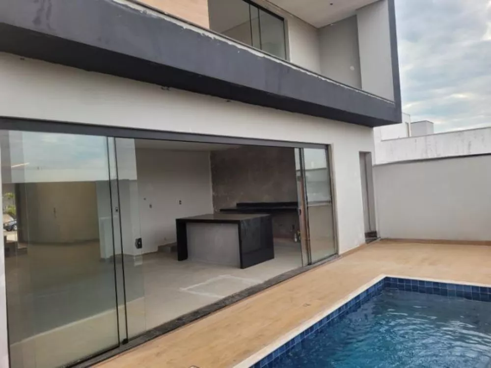 Casa de Condomínio à venda com 3 quartos, 250m² - Foto 6